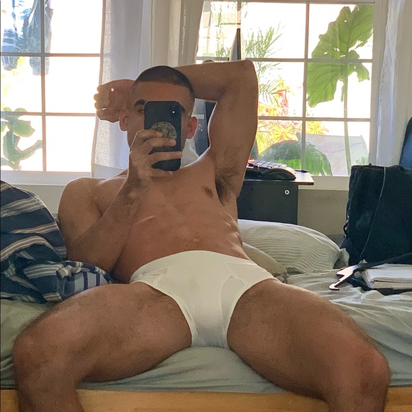 Meet your Posher, Luis - Picture 3 of 10